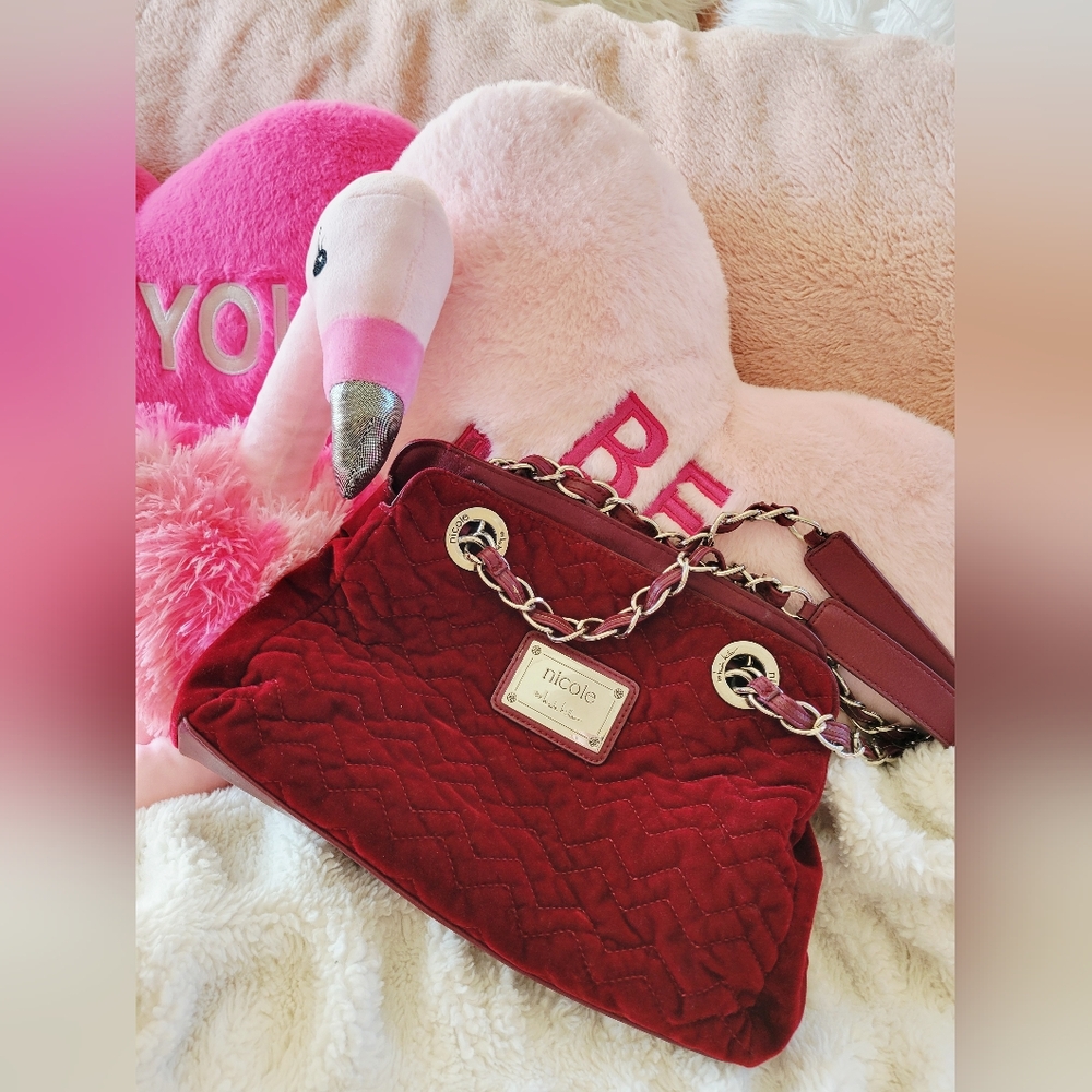 Nicole Miller Cranberry Red Velvet Shoulder Bag W Silver Chain Straps - Picture 12 of 12
